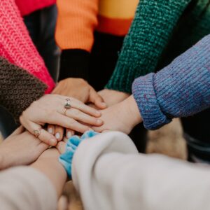 Finding Comfort in Community: Bible Verses About Not Being Alone